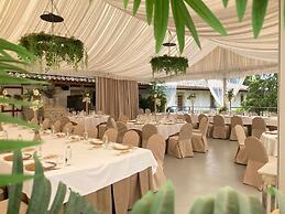 Hotel Luze El Toro