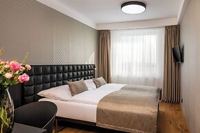 Aida Hotel