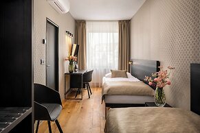 Aida Hotel