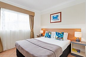 Cairns Queens Court
