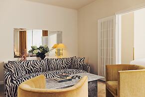 Coco Hotel
