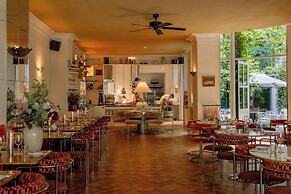 Coco Hotel