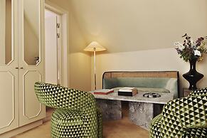 Coco Hotel