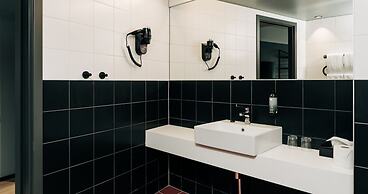 Tallink Express Hotel