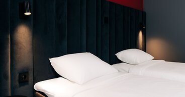 Tallink Express Hotel