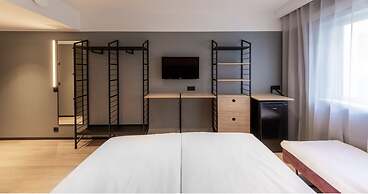 Tallink Express Hotel