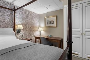 Home Hotel Bastion