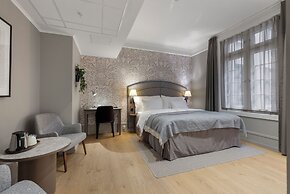 Home Hotel Bastion