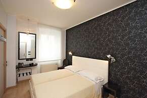 Hotel Roma