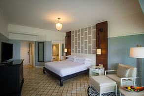 Pullman Phuket Karon Beach Resort