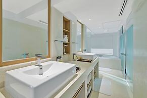 Pullman Phuket Karon Beach Resort