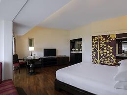 Pullman Phuket Karon Beach Resort