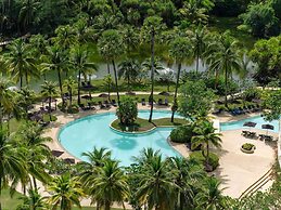 Pullman Phuket Karon Beach Resort