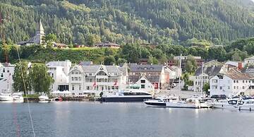 Thon Hotel Sandven