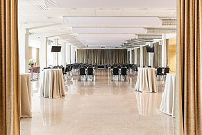 Sunlight Hotel Conference and Spa