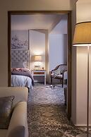 Vineyard Hotel