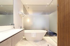 Vineyard Hotel
