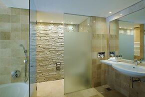 Vineyard Hotel