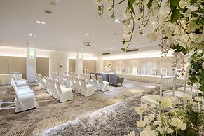 TK Palace Hotel & Convention