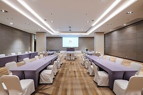 TK Palace Hotel & Convention