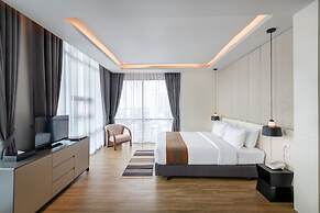 TK Palace Hotel & Convention