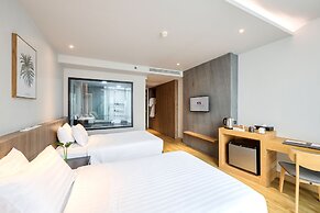 TK Palace Hotel & Convention