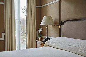 The Milestone Hotel