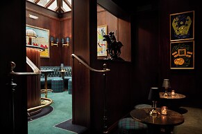 The Milestone Hotel