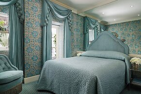 The Milestone Hotel