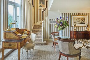 The Milestone Hotel