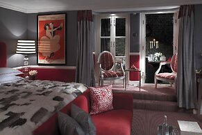 The Milestone Hotel