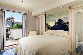The Milestone Hotel
