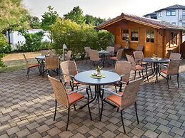 Fairway Hotel