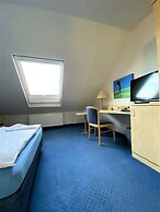 Fairway Hotel