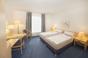 Fairway Hotel