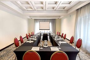 Radisson Montevideo Victoria Plaza Hotel