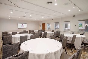 Coast Canmore Hotel & Conference Centre