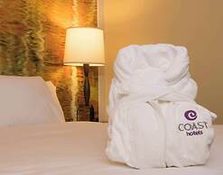 Coast Canmore Hotel & Conference Centre