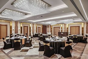 Radisson Blu Hotel & Suites GRT Chennai