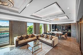 Radisson Blu Hotel & Suites GRT Chennai