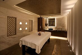 Radisson Blu Hotel & Suites GRT Chennai