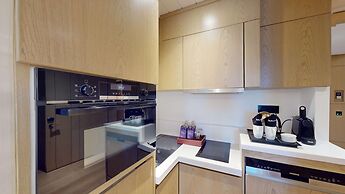 Radisson Blu Hotel & Suites GRT Chennai
