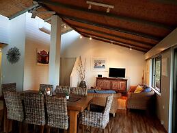 Nautilus Beachfront Villas & Spa