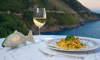 Villa Cheta Hotel & Restaurant