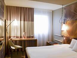 ibis Frankfurt Airport