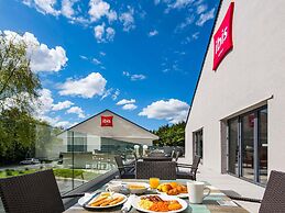ibis Plymouth