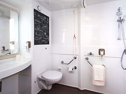 ibis Plymouth