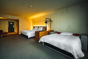 Hotel PULSE8