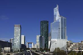 Mercure Paris La Défense Grande Arche