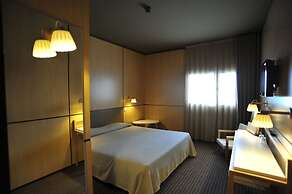 Axis Vermar Conference & Beach Hotel
